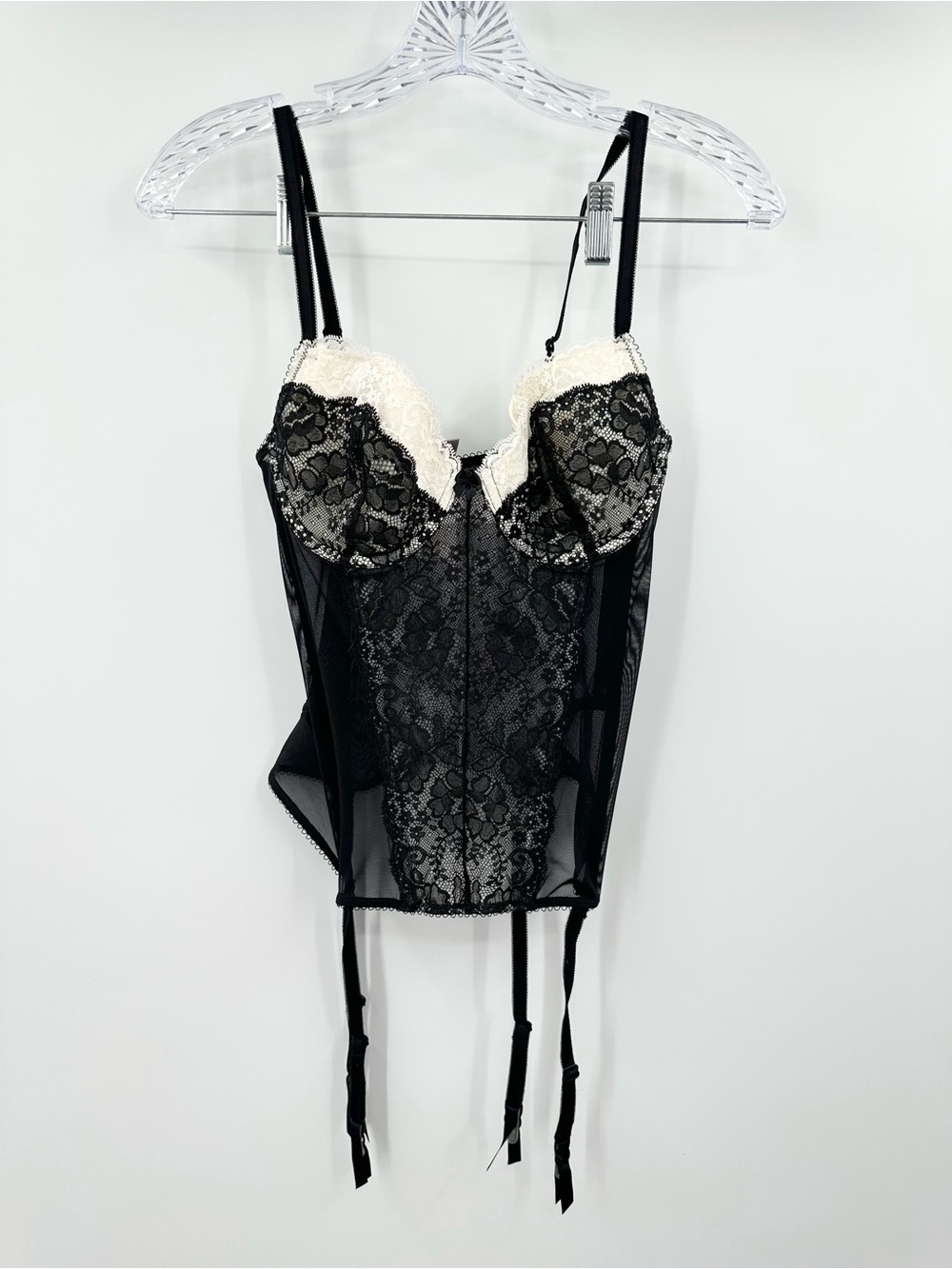 Victoria’s Secret NWT Bustier Corset Garter Sexy Lingerie Black White Lace 34C